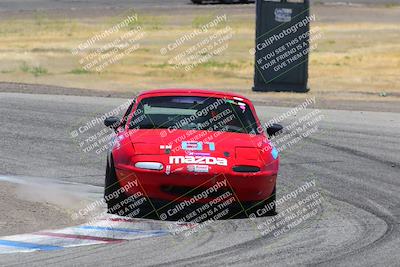 media/Jun-02-2024-CalClub SCCA (Sun) [[05fc656a50]]/Group 3/Race/